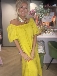 Vestido de lino mostaza amarillo