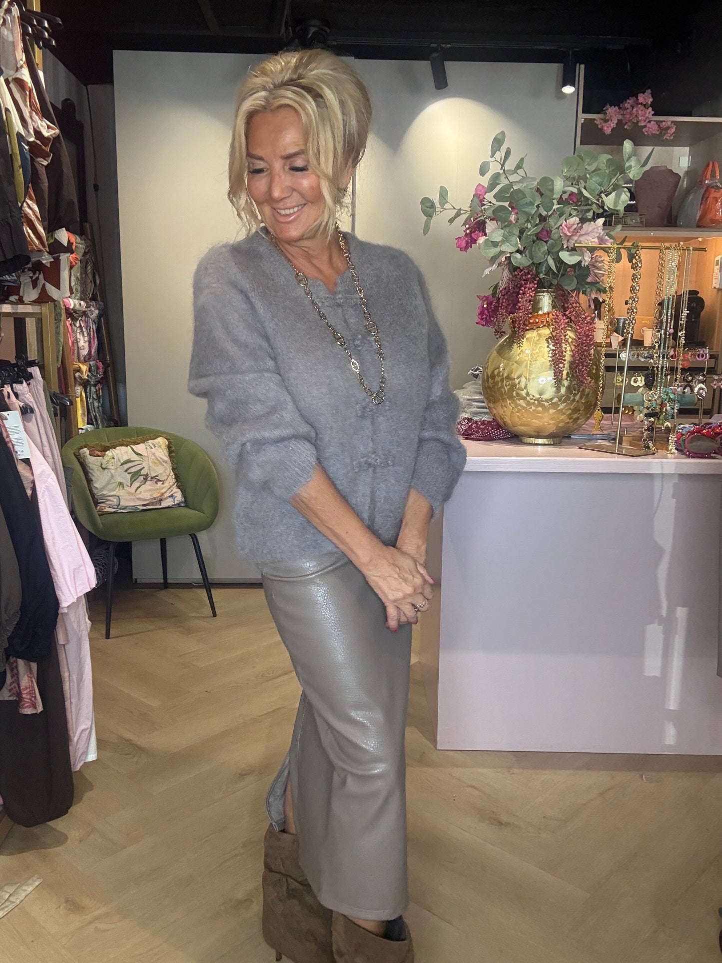 Gilet en mohair taupe chinois