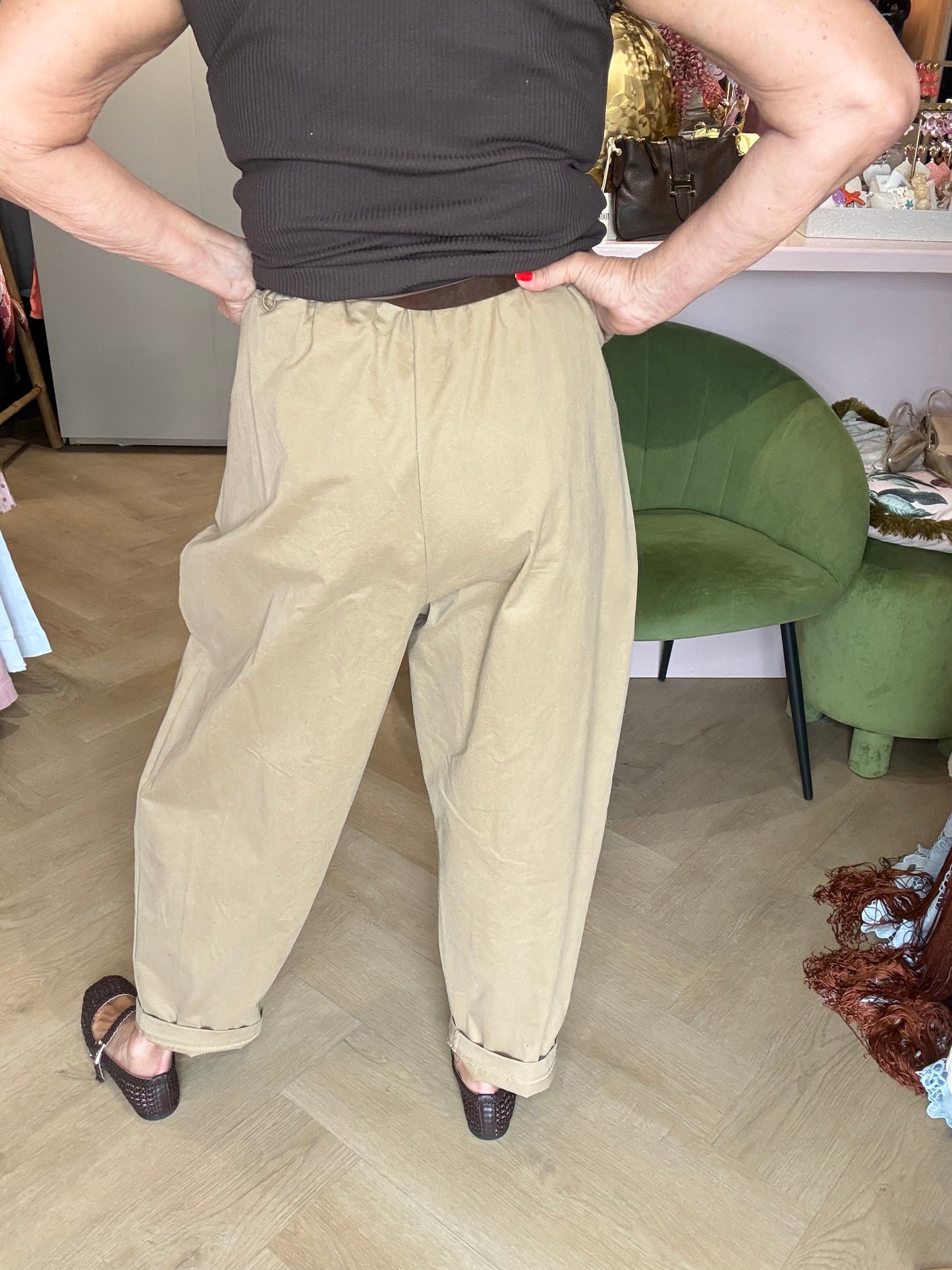 Barrel Broek Camel Plooi