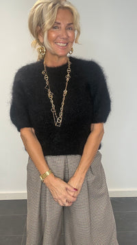Jersey de mohair negro