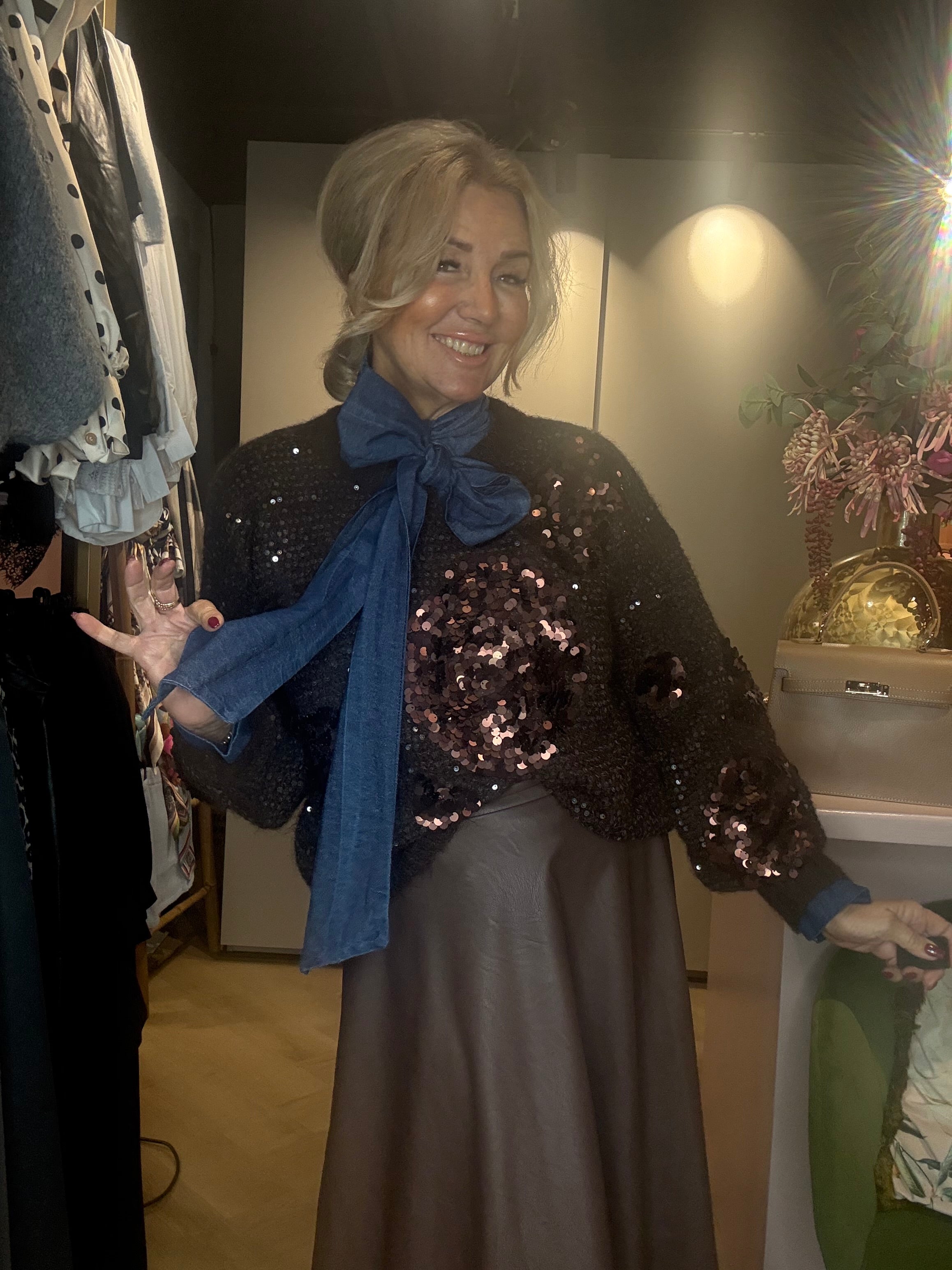 Rok Bruin Leatherlook Gerend Model