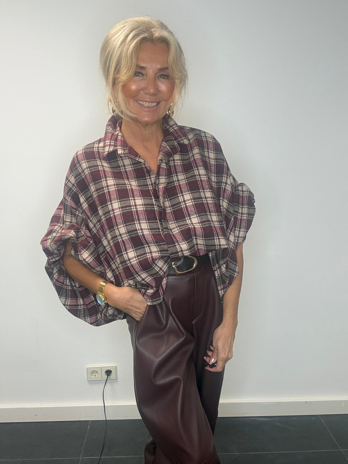 Blus Emma vinröd ecru flanell