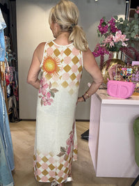 Dress Cadillac pink