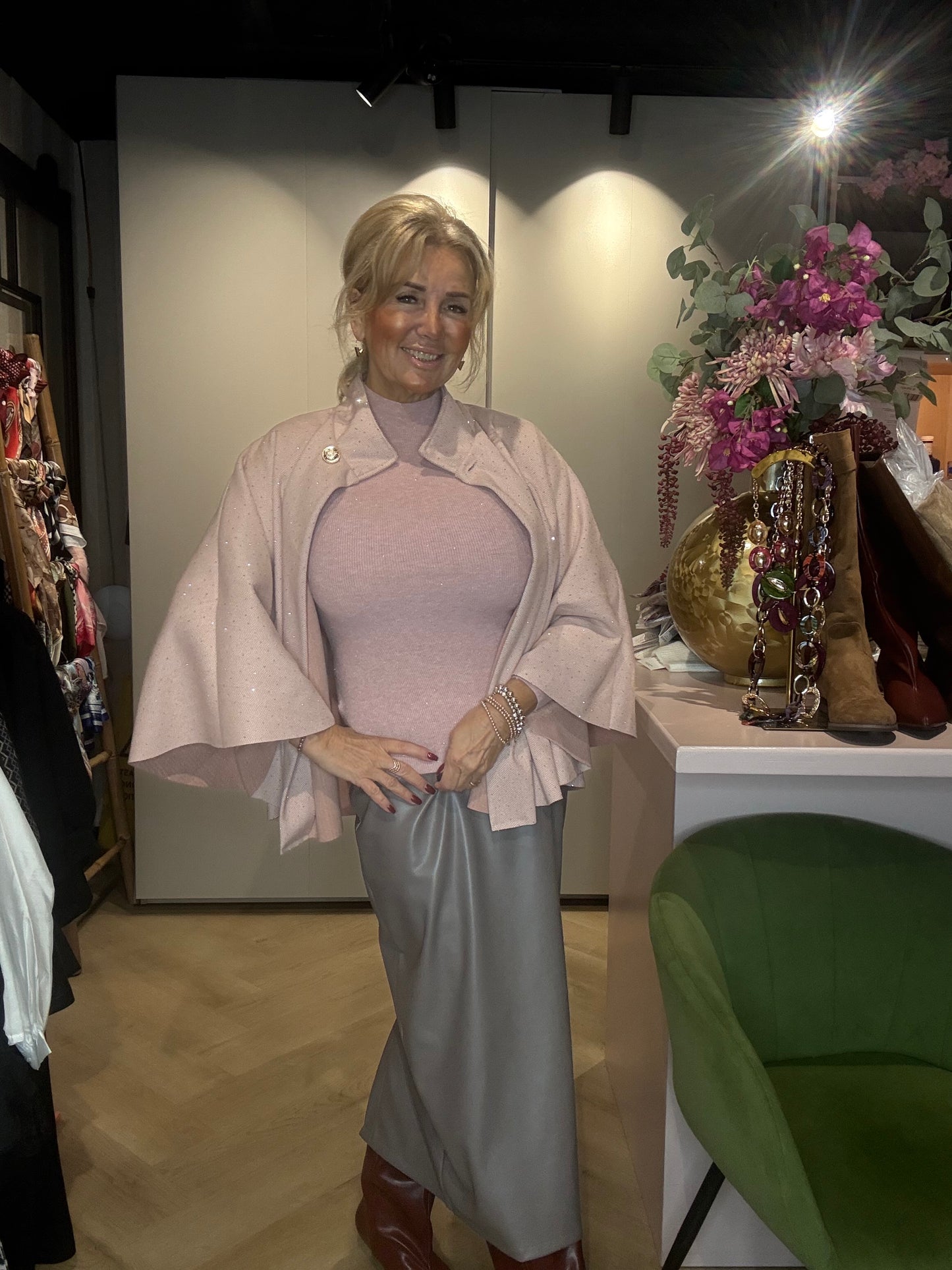 Col met turtle hals Poederrose met Shimmer