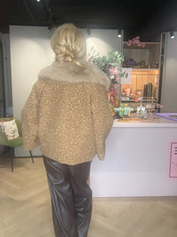 Jasje Camel Bontkraag