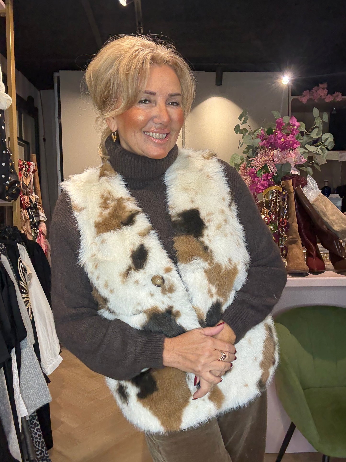 Bodywarmer fake Furr koeien 🐄 vlekjes Bruin