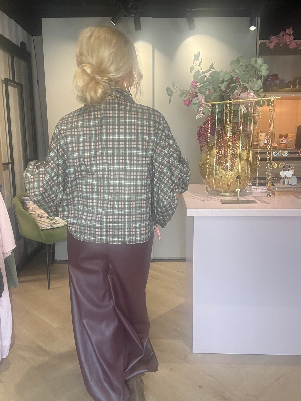 Bluse Emma olivengrøn ternet