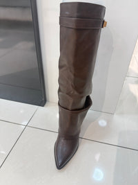 Lange laars im Givenchy-Look, braun