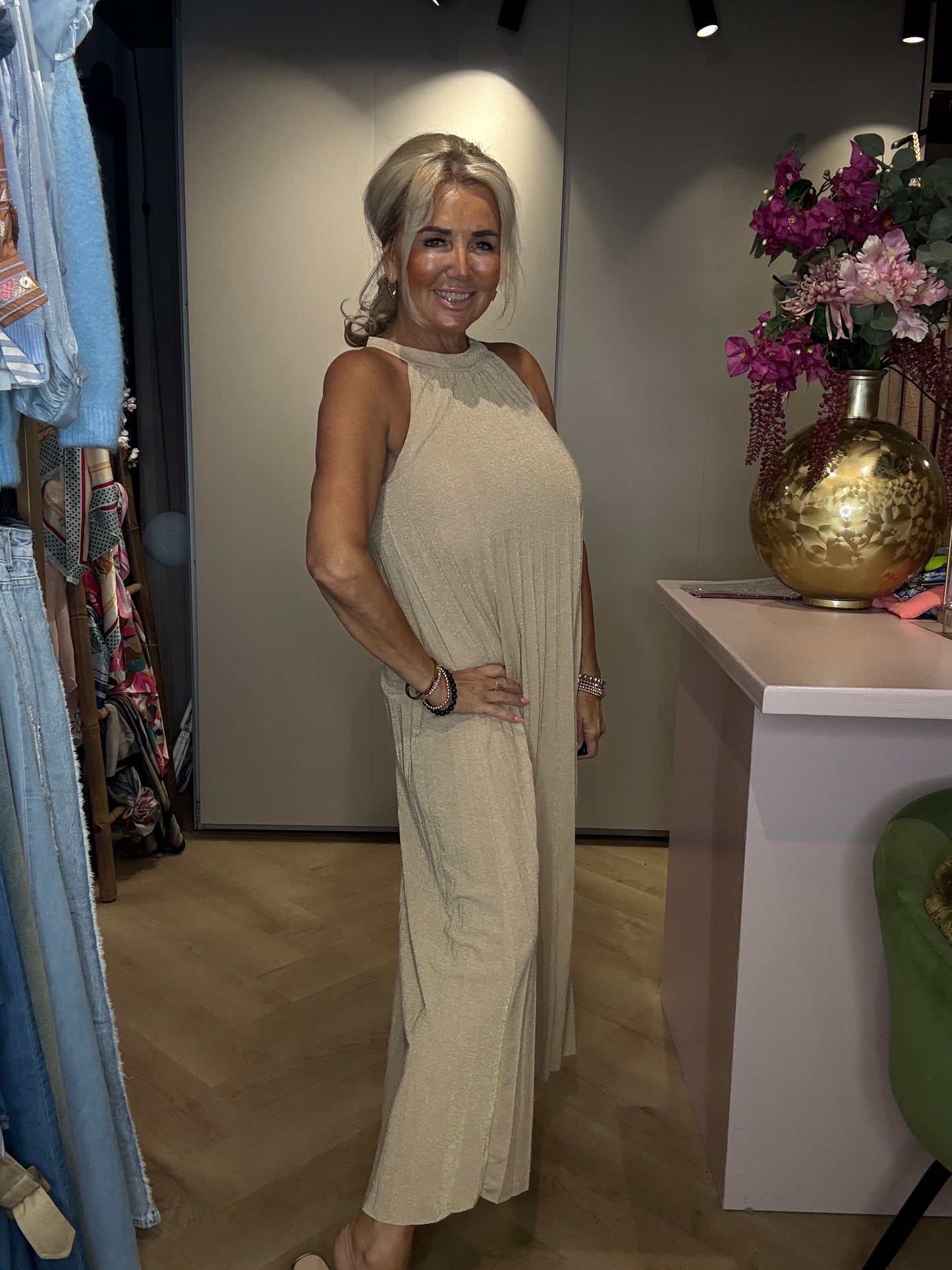 Dress Halter Gold