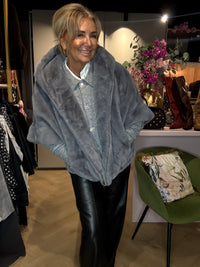 Fake Furr capuchon Grijs