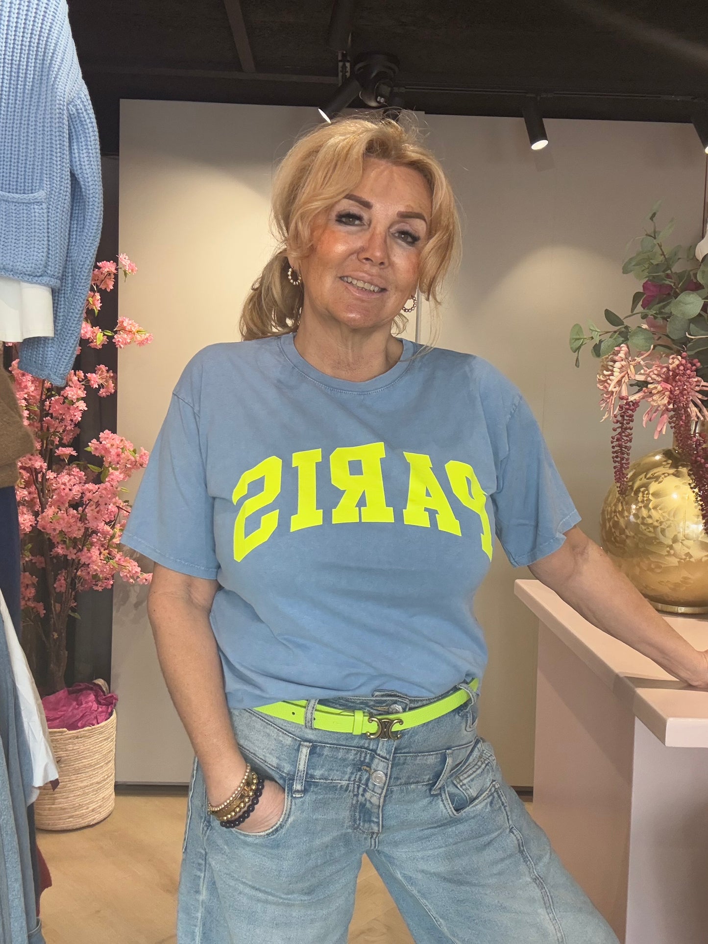 T-Shirt Paris Fluor Print Jeans Blauw