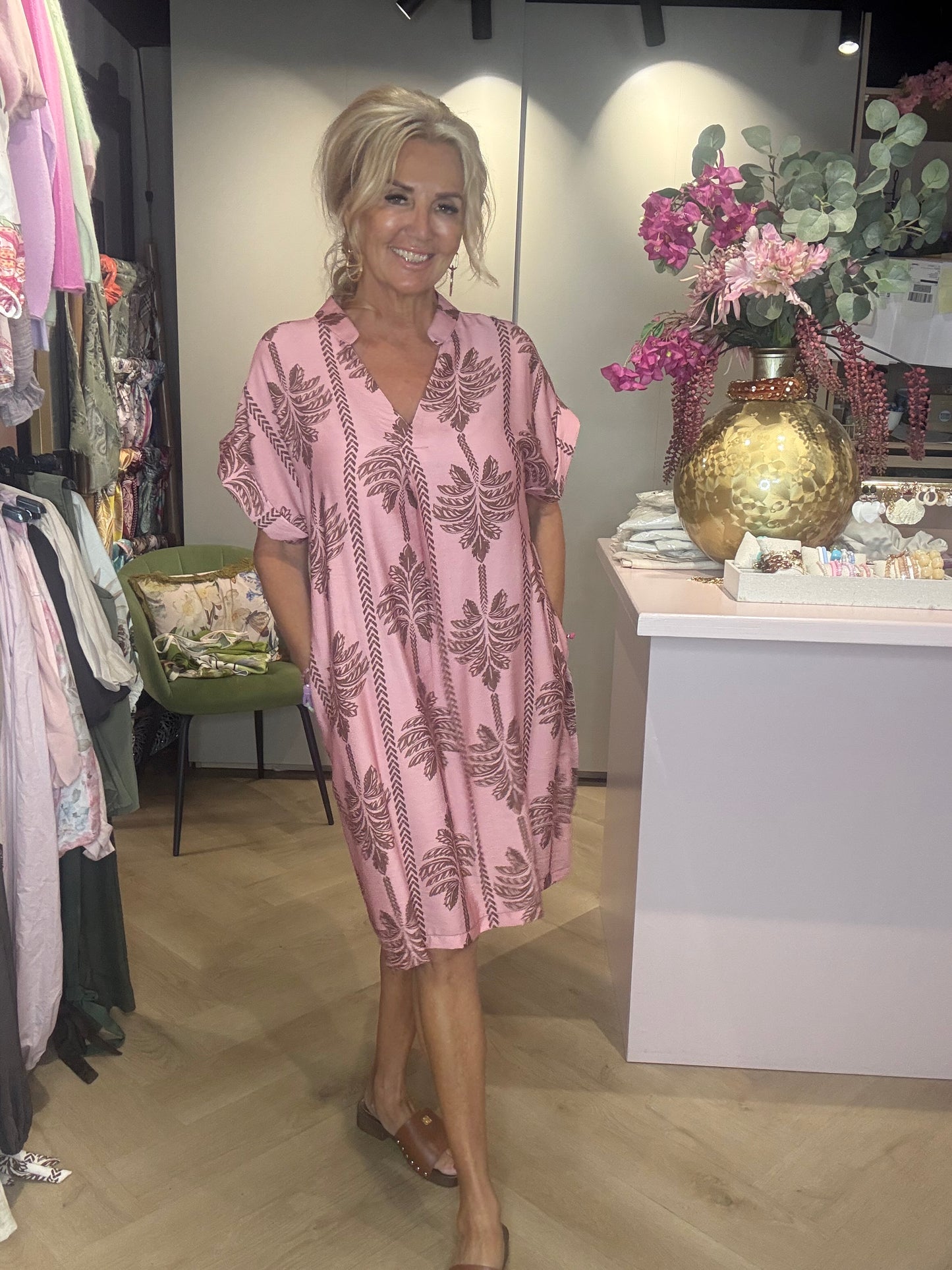 Klänning palm rosa