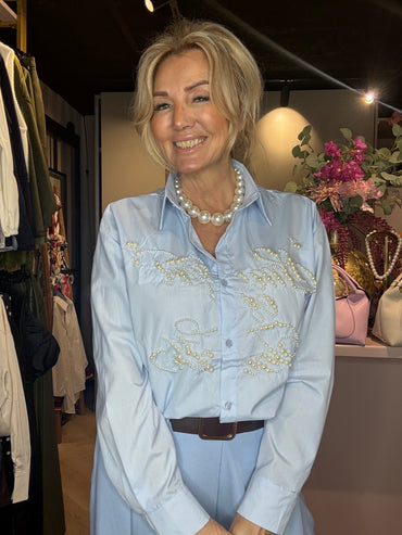 Bluse Pearl lys blå