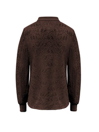 Donkerbruine kanten blouse van Triple Nine met goudkleurige knopen, voorkant