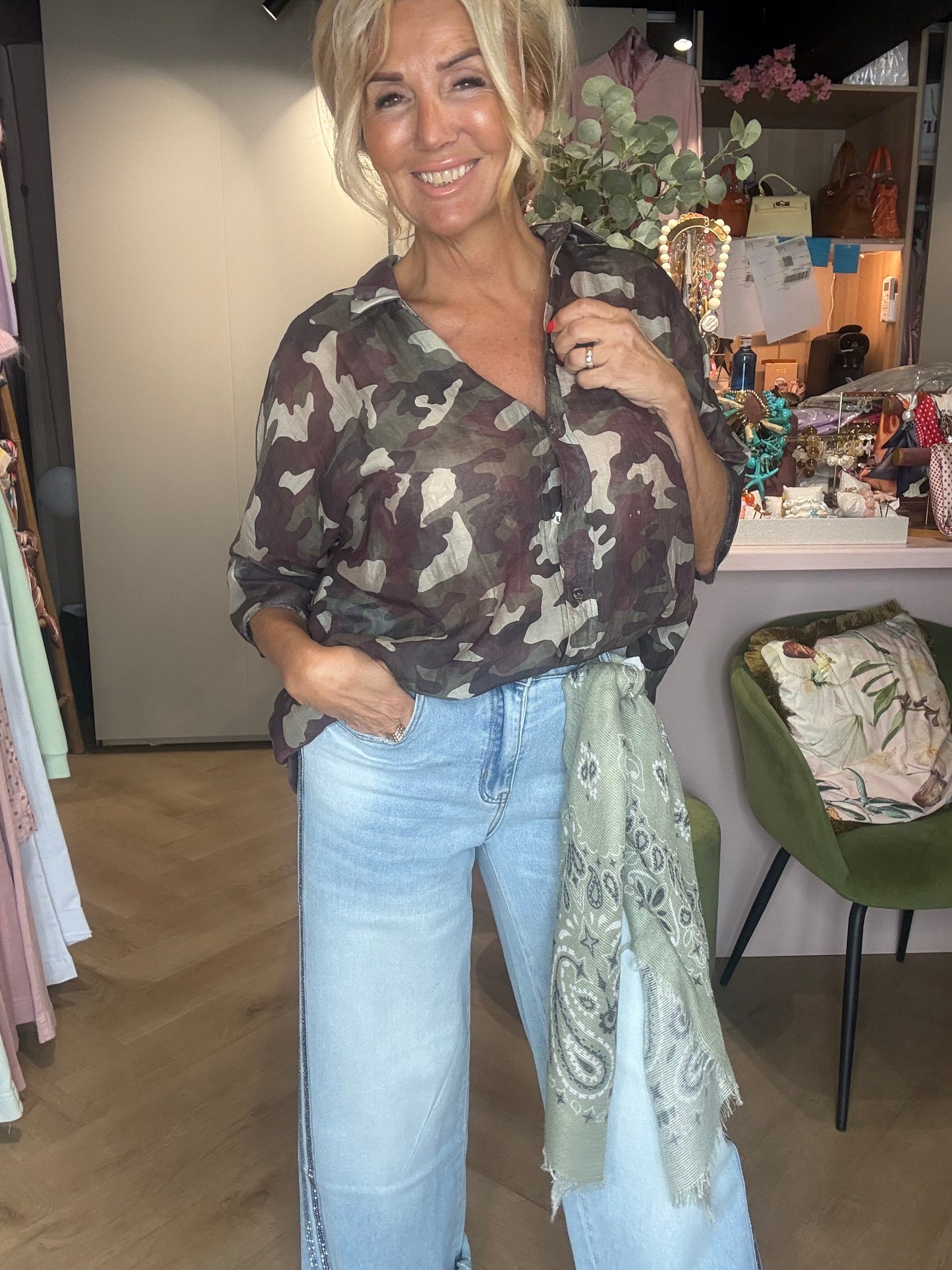 Bluse Army Look