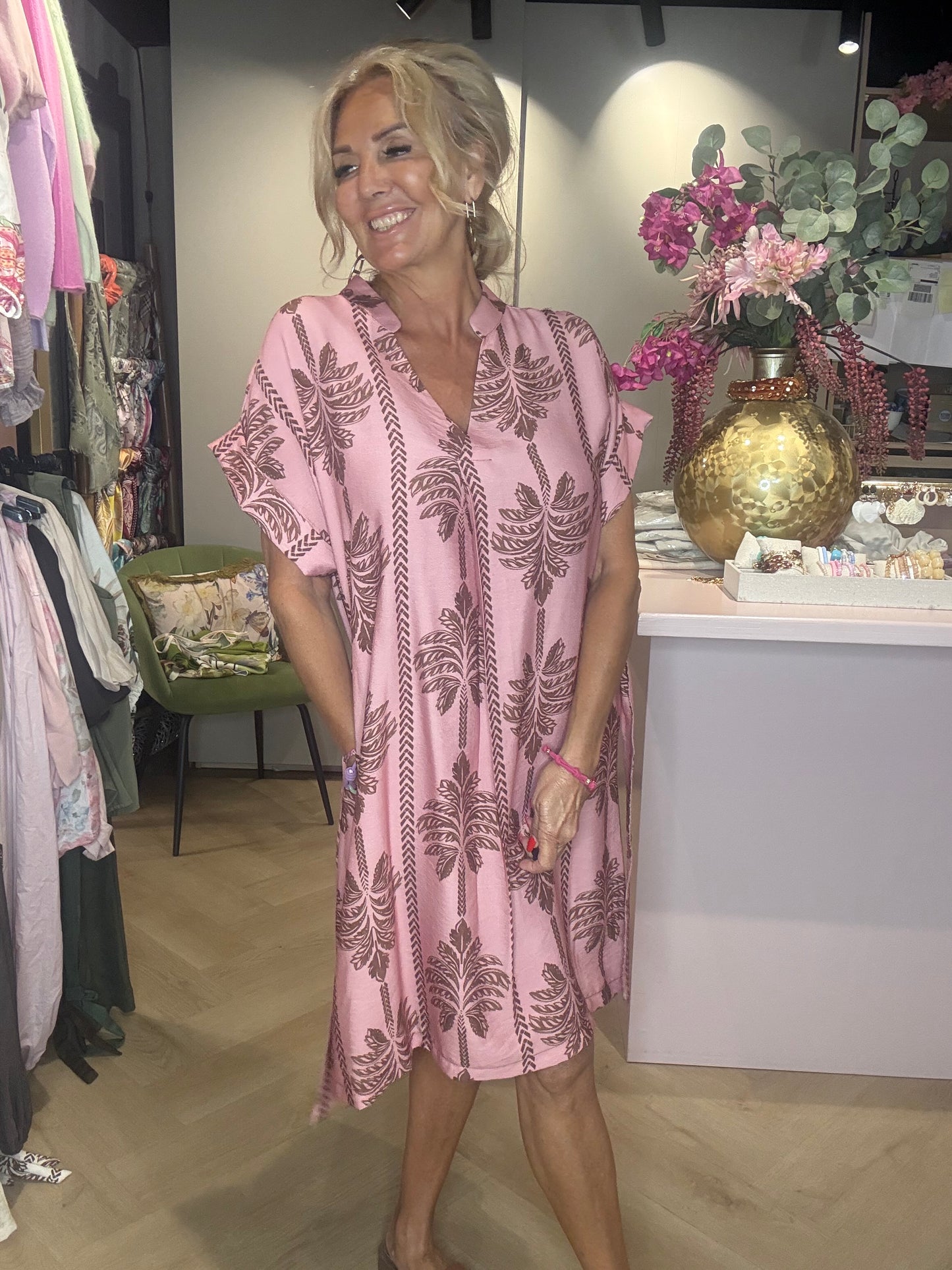 Klänning palm rosa