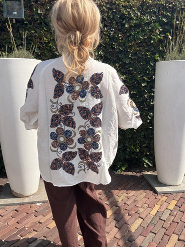 Kimono White Bloom 🌸