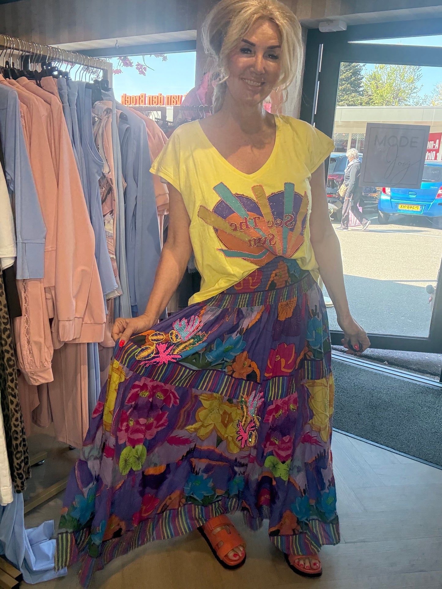 T shirt geel love