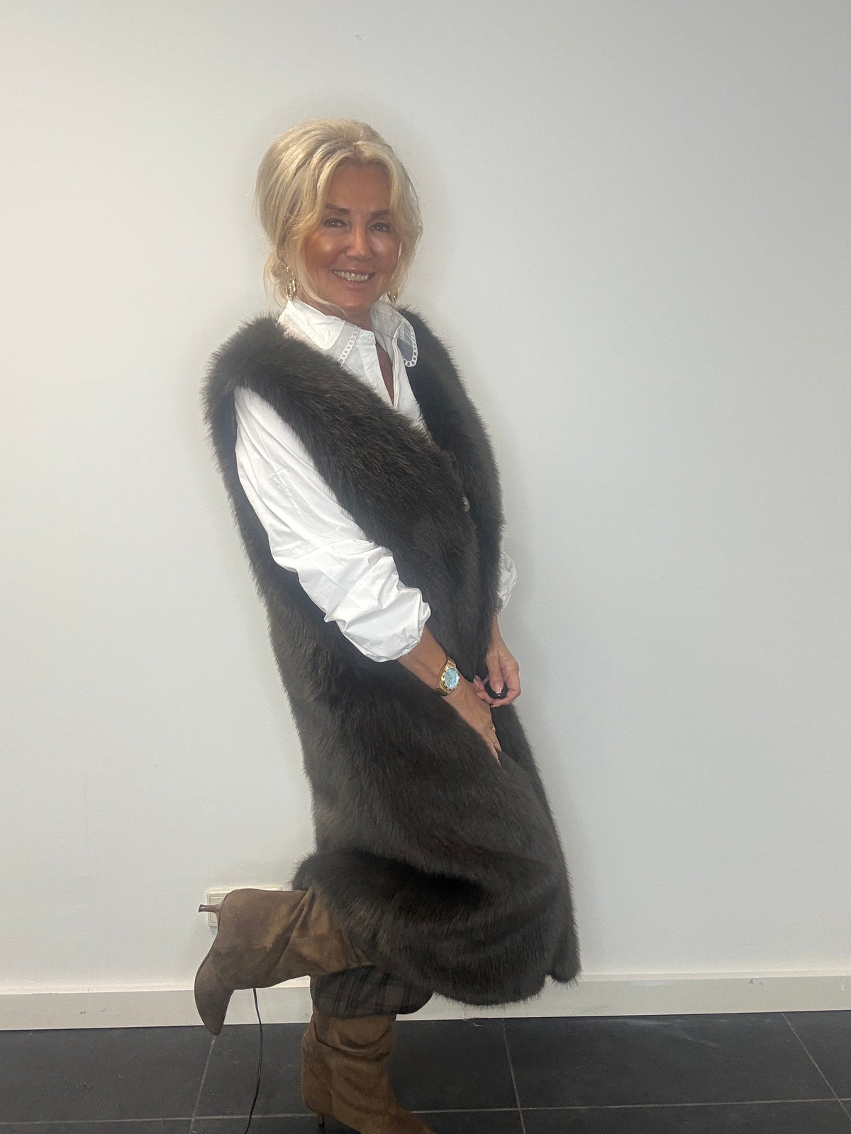 Gilet en fausse fourrure marron