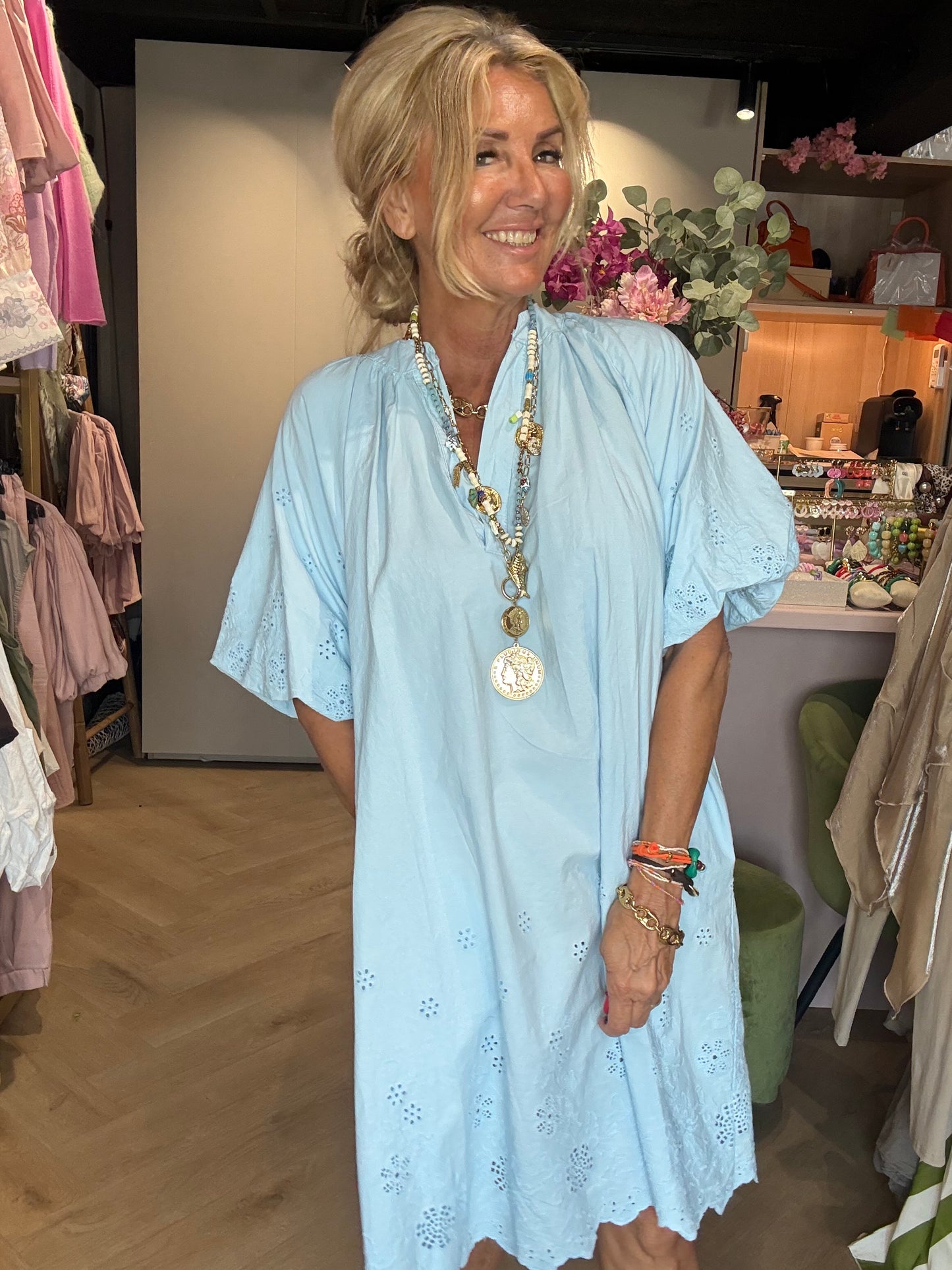 Jurkje ballon mouw Broderie baby bleu 🩵