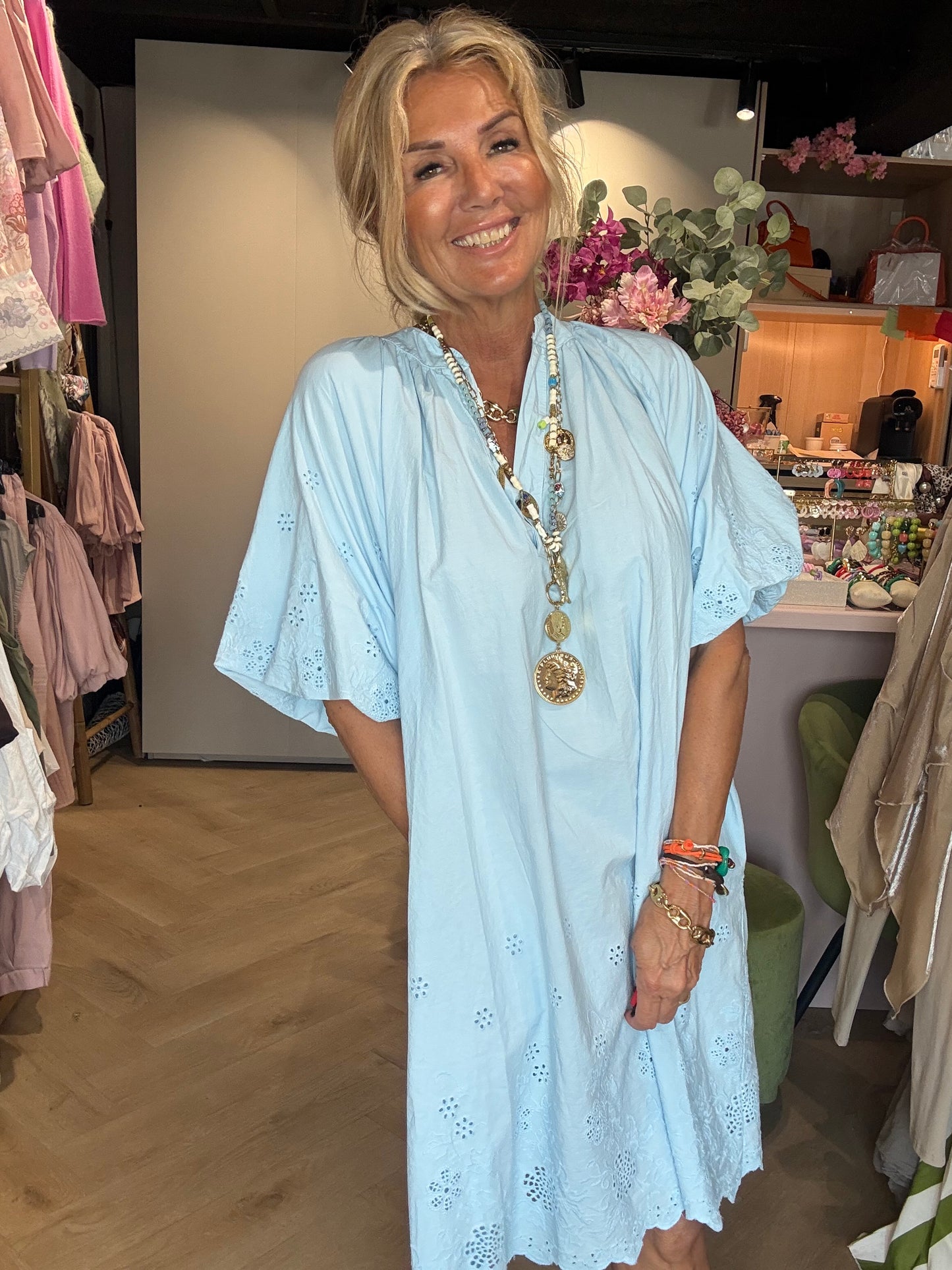 Jurkje ballon mouw Broderie baby bleu 🩵