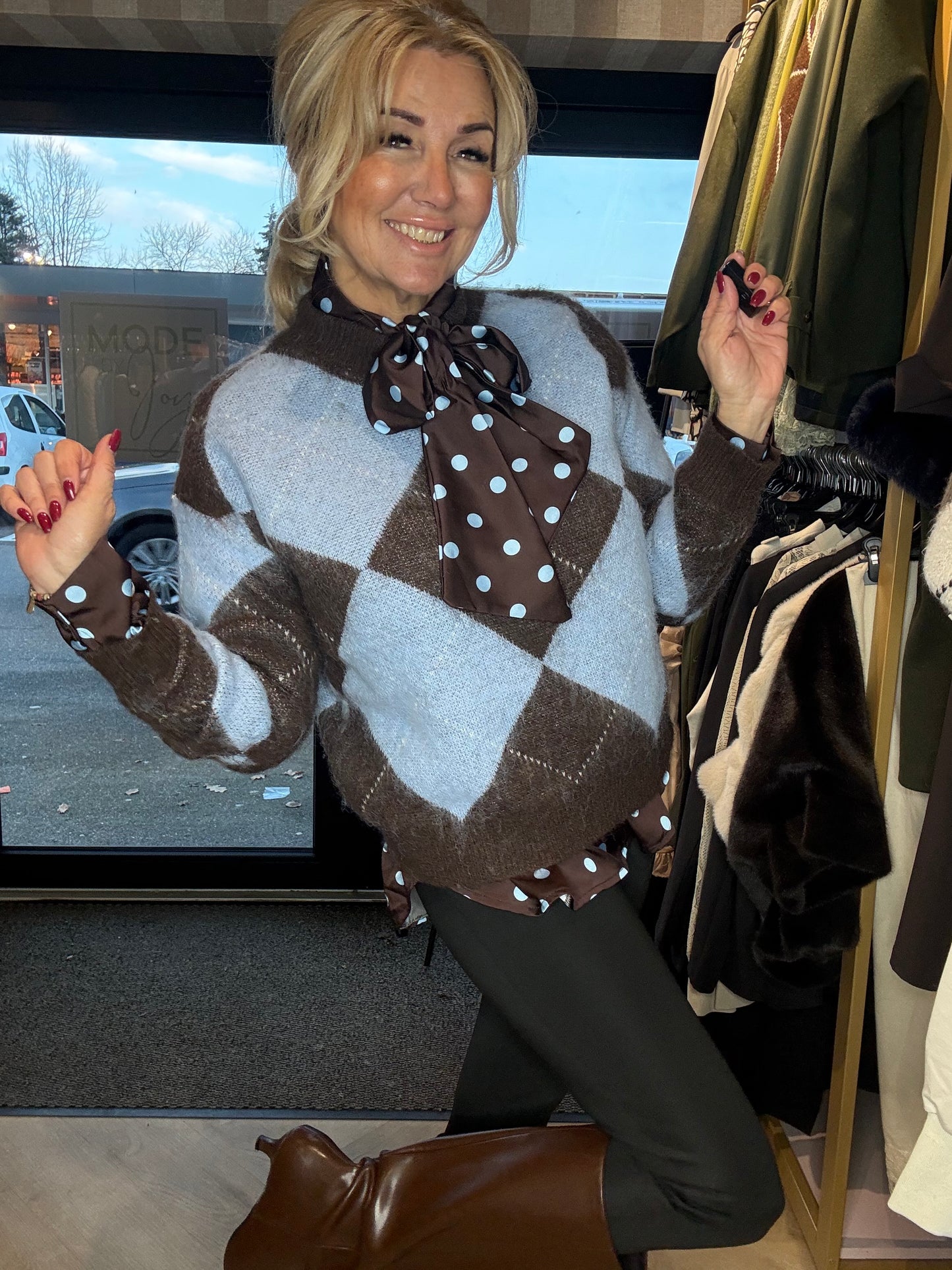 Trui lichtblauw saar