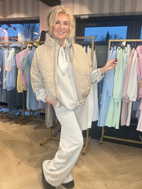 Bodywarmer 3 kwart taupe