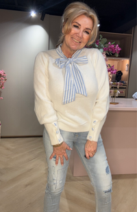 Jeans First Woman