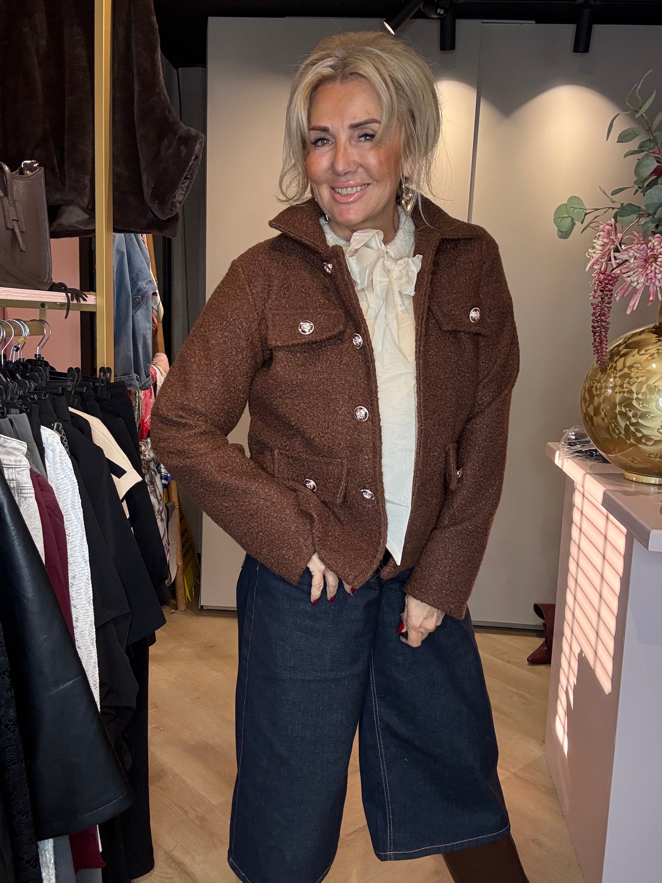 Jasje Gold buttons Vera