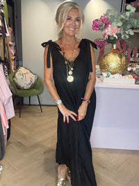 Robe en lin avec nœud noire