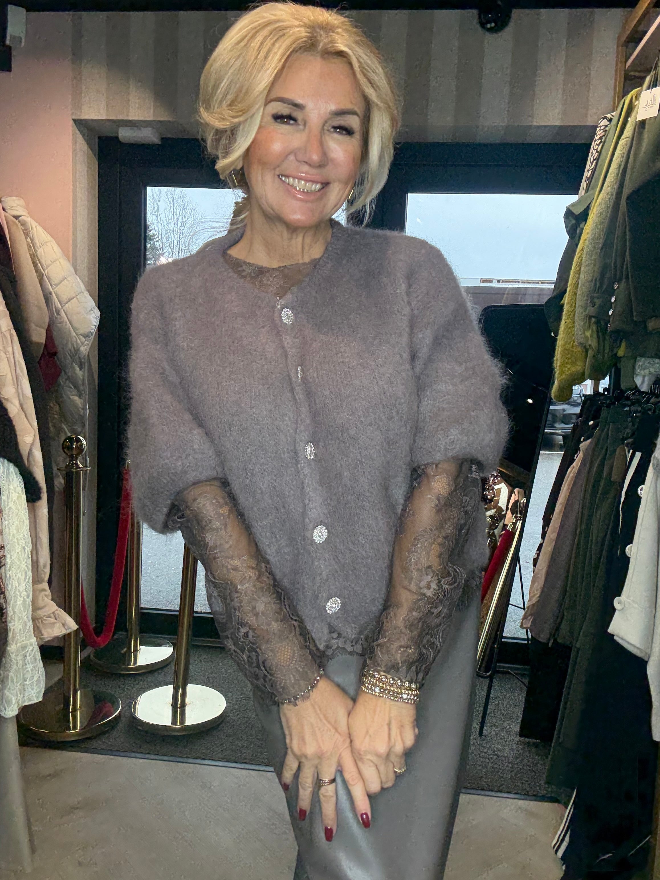 Lace top donker taupe