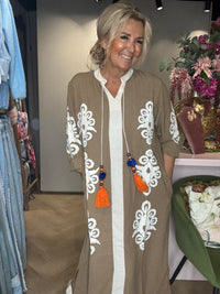 Jurk Marrakech Vibes - Taupe/Wit