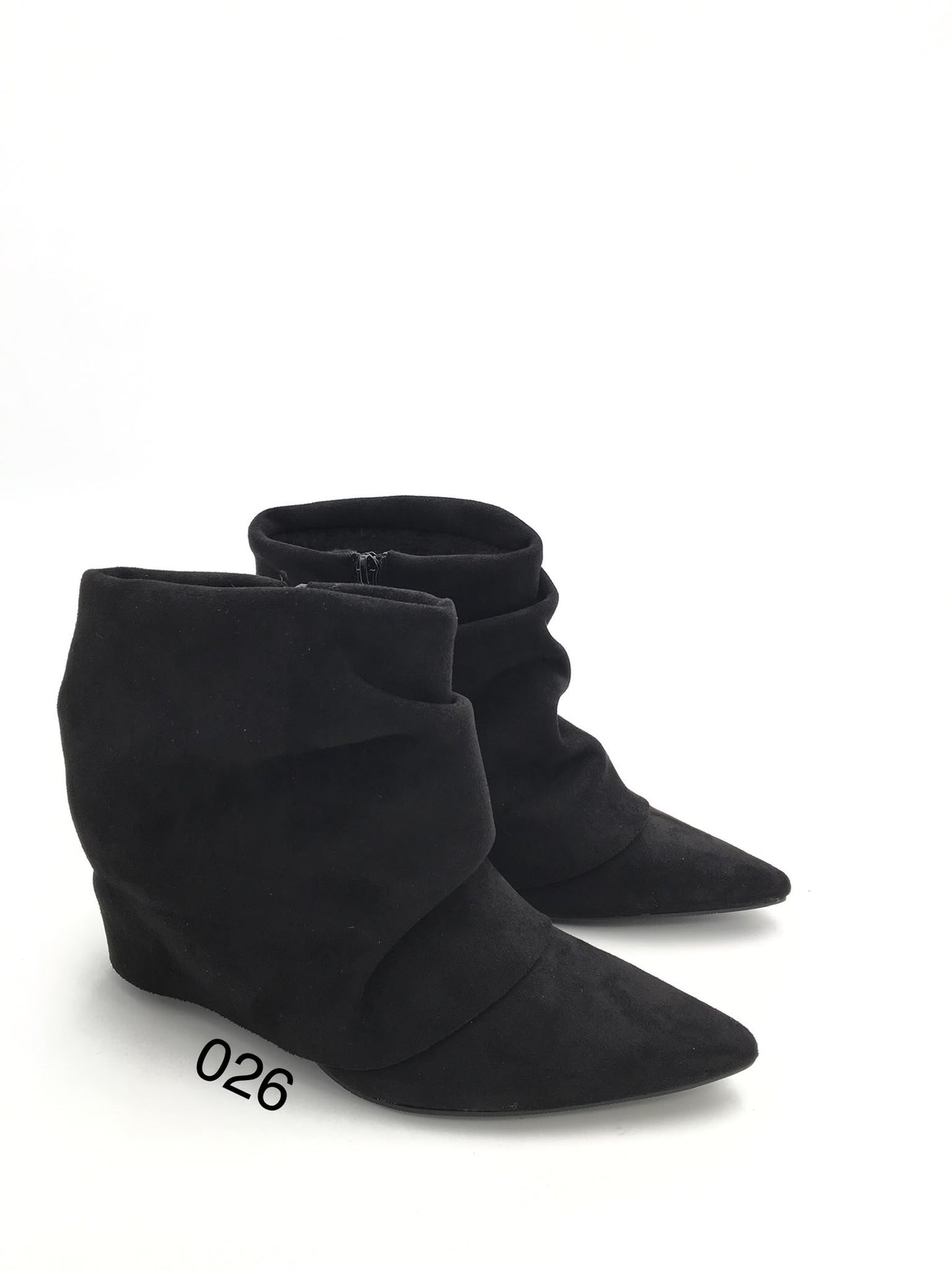 Ellis Black Ankle Boot Short Model