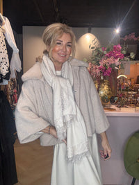 Jasje kort model crème