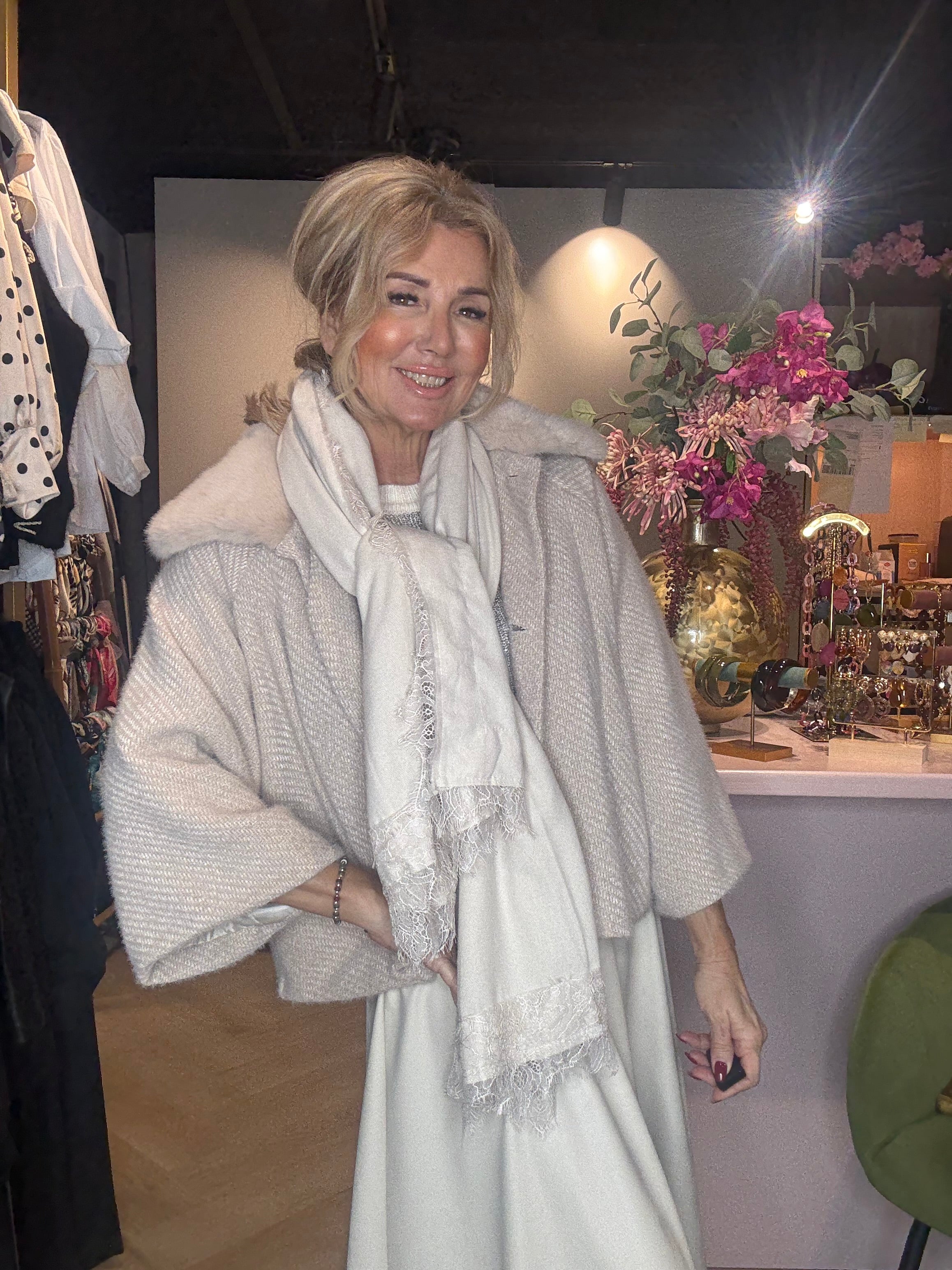 Jasje kort model crème