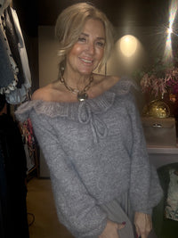 Trui Taupe Off shoulder