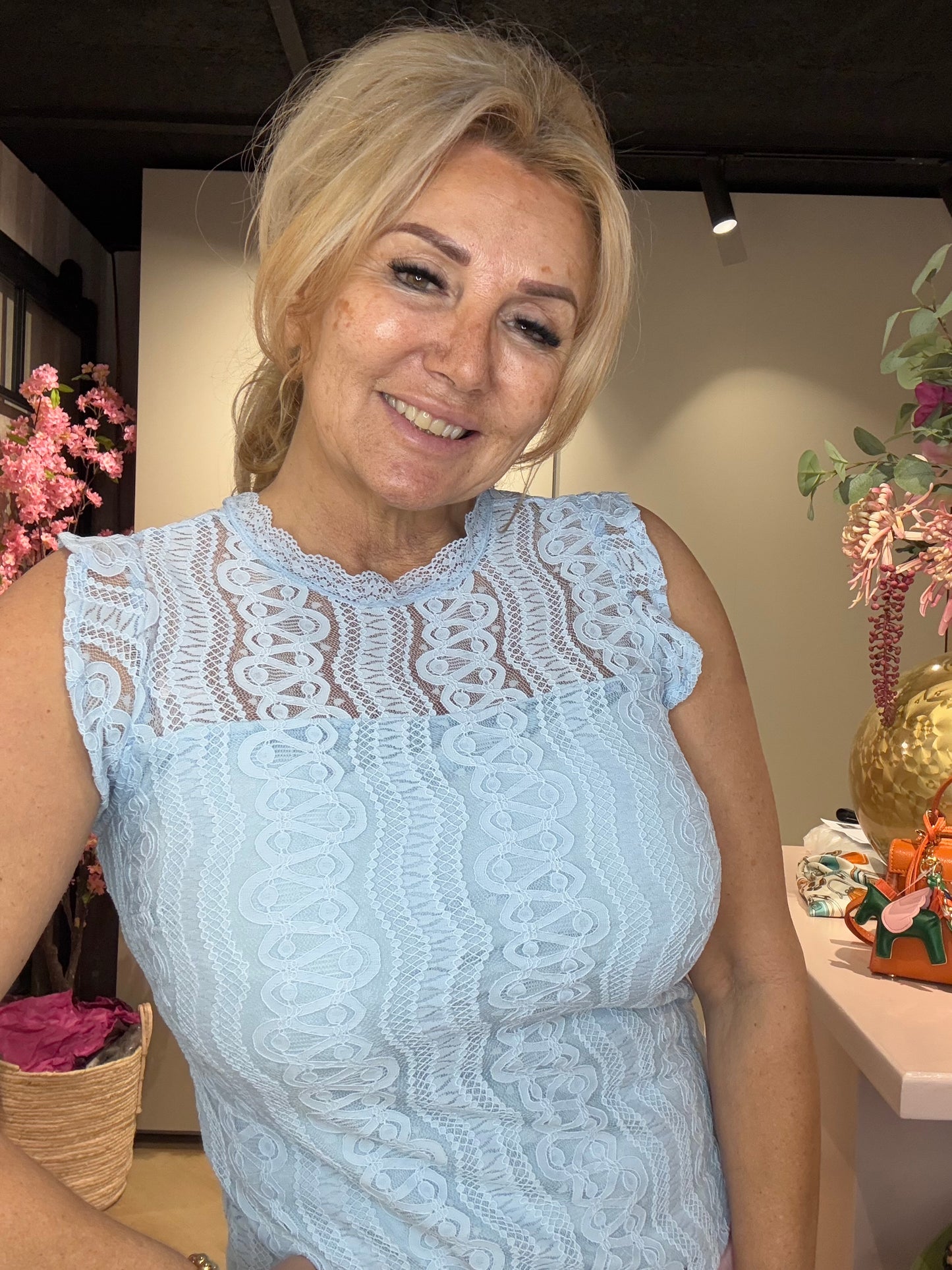 Top Mi Piace Kant MP202486 Mouwloos Licht Blauw