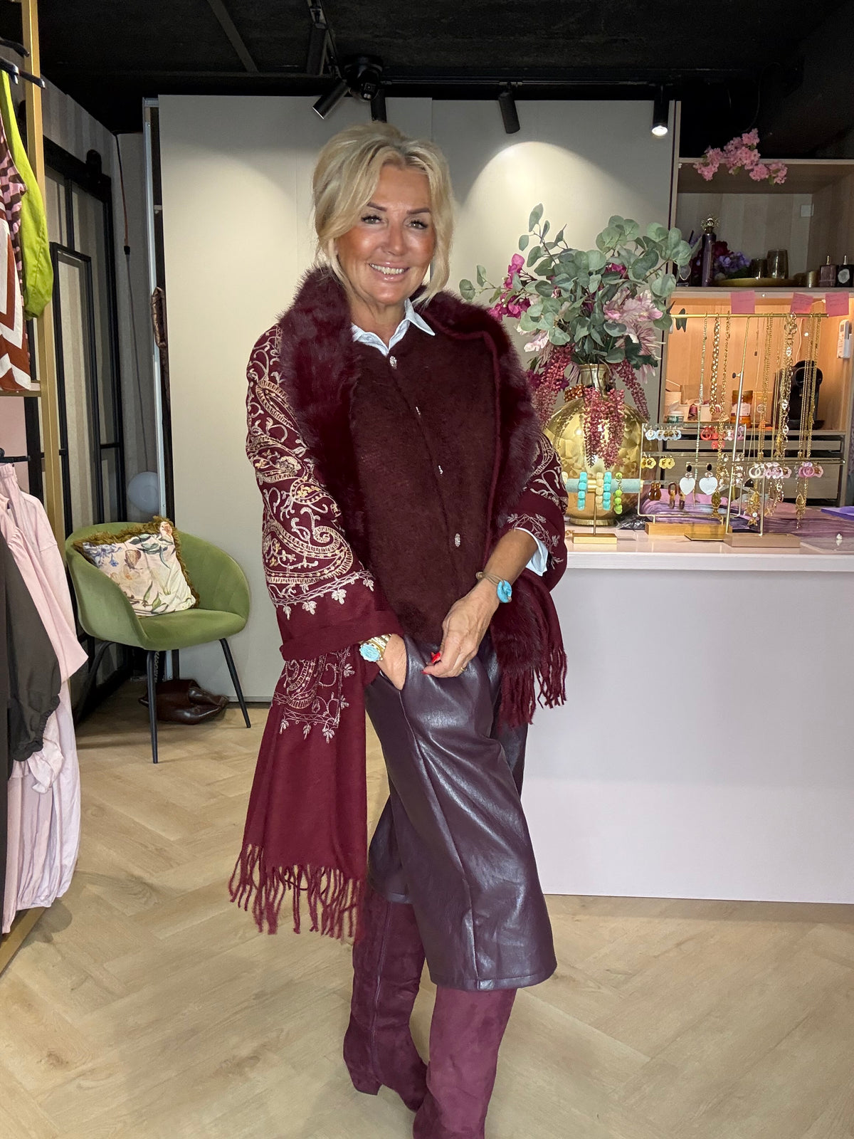 Shawl Burgundy fake fur