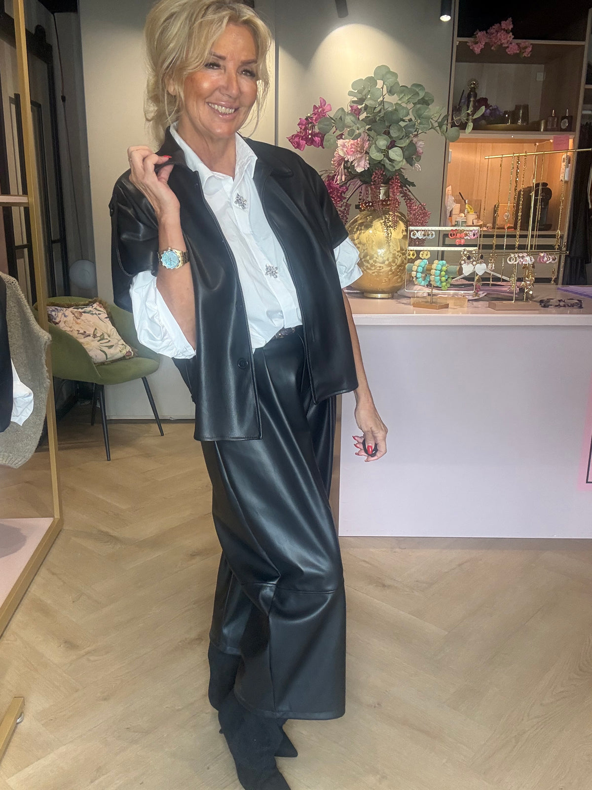Jasje Puh Epaulet Zwart