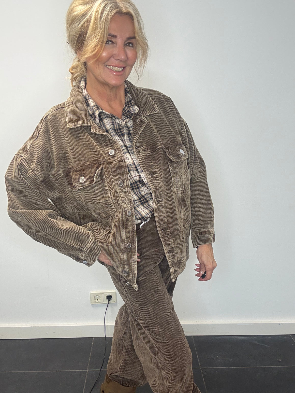Rib jacket oversized bruin