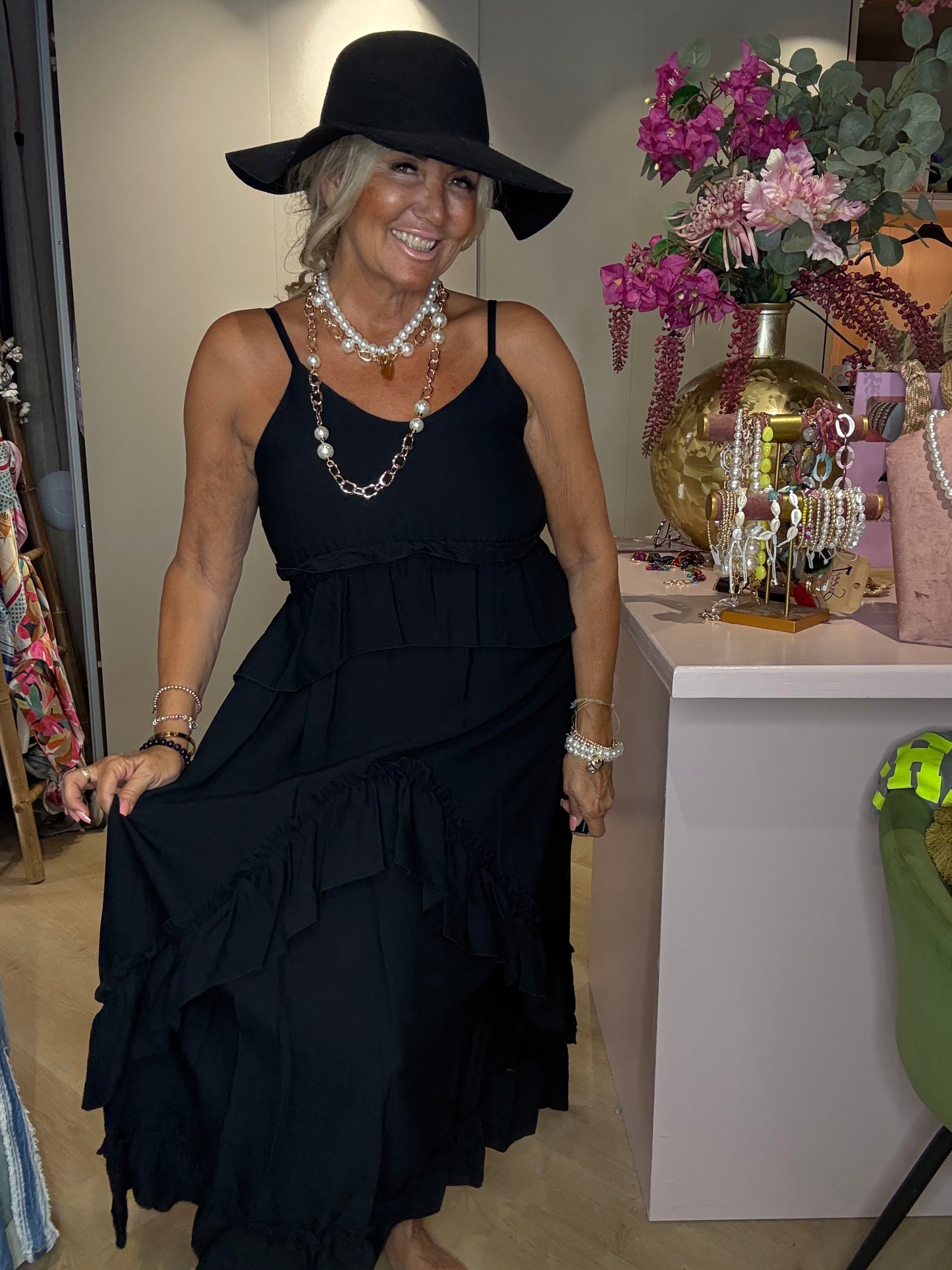 🌸 Dress Riviera Ruffle – | Zwart